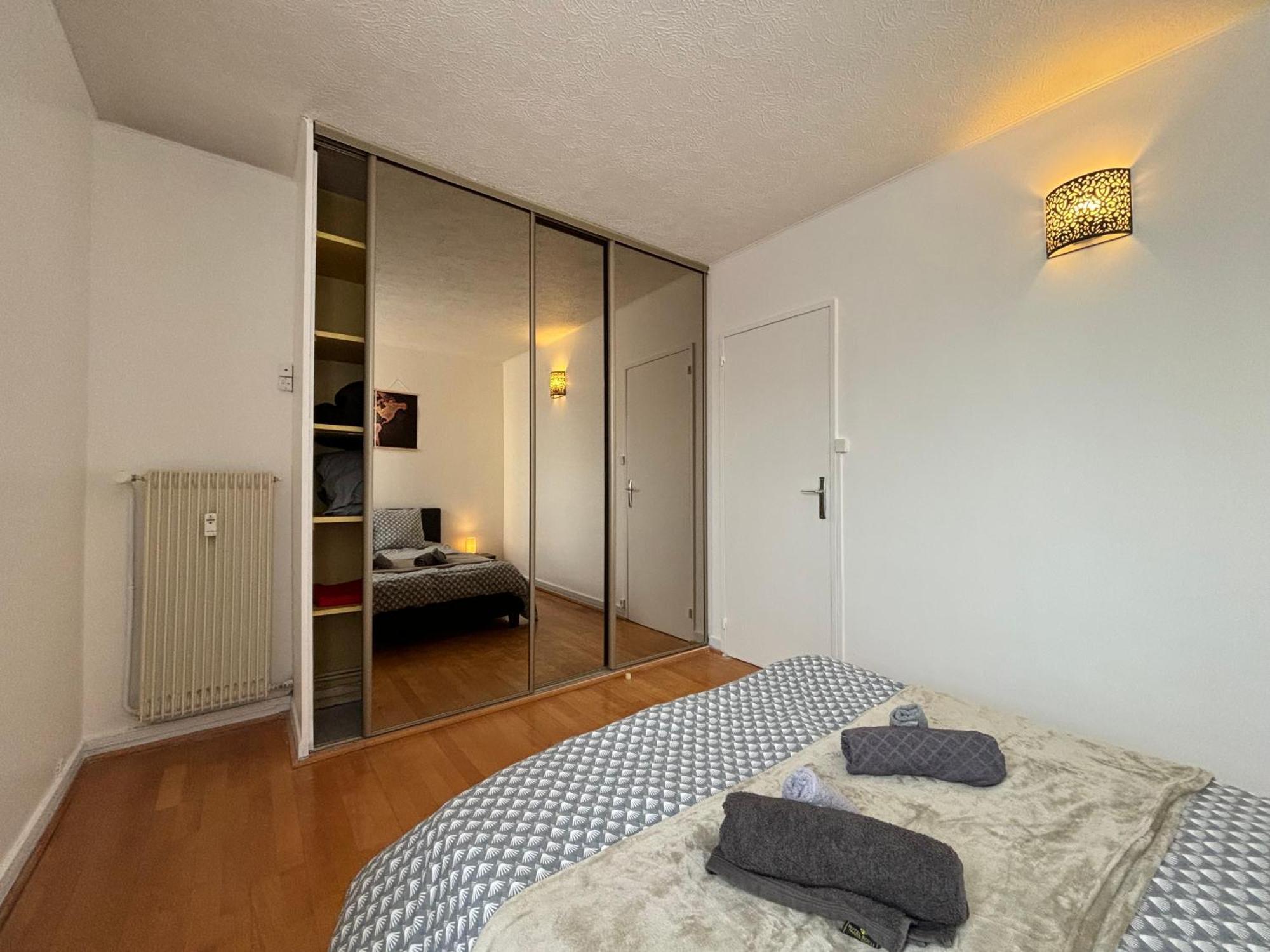 Guyon - Cosy Proche Gare Parking Facile - Balcon #Sirdest Apartment Franconville  Bagian luar foto