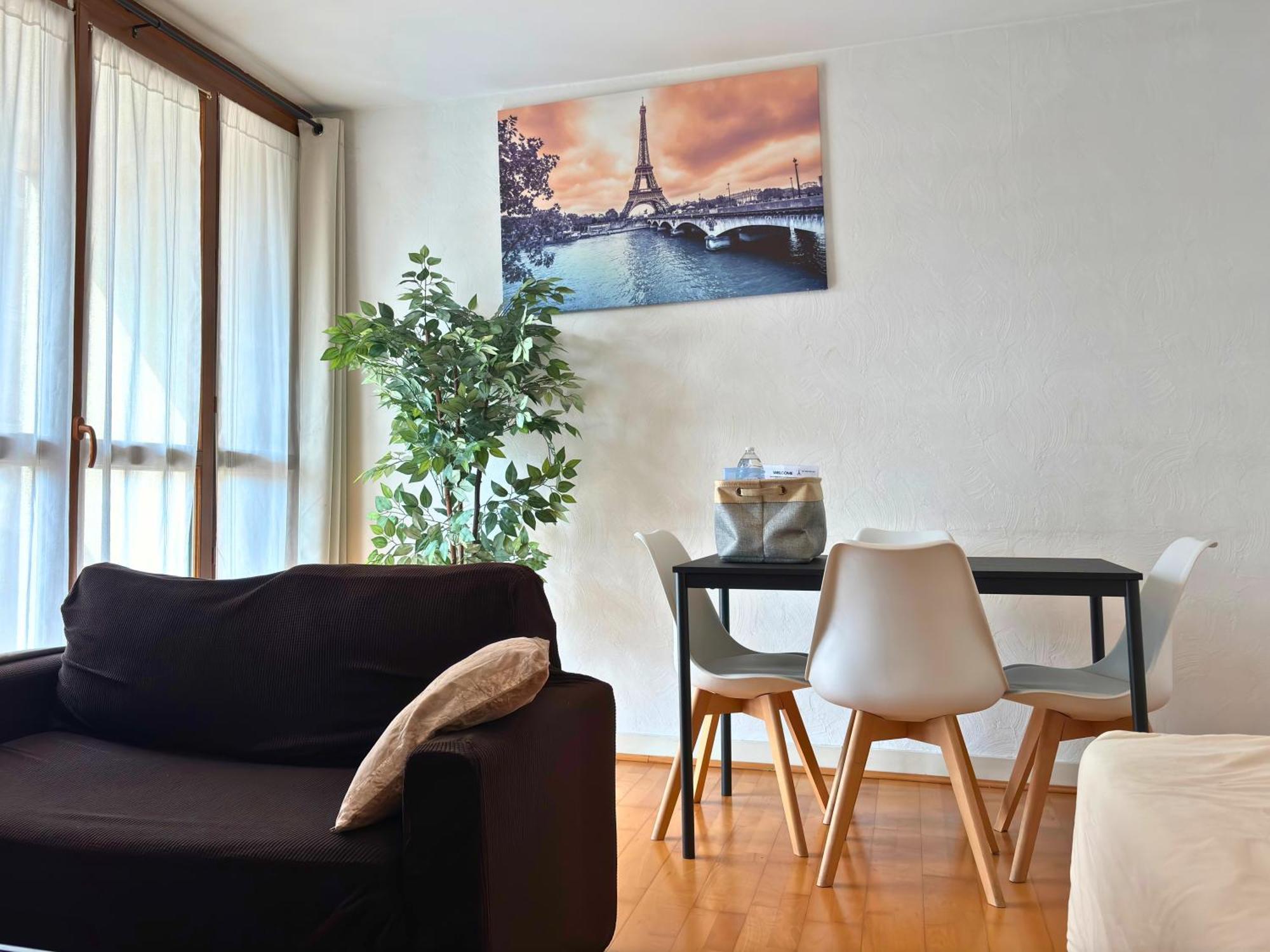 Guyon - Cosy Proche Gare Parking Facile - Balcon #Sirdest Apartment Franconville  Bagian luar foto